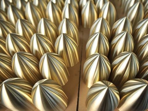 High‑precision copper transmitter shell for UAV applications, manufactured by metal spinning with a 2mm wall thickness and Ø182×H320 dimensions. Finished with a polished surface for enhanced appearance and corrosion resistance, offering excellent strength