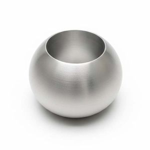 High‑precision aluminum air diffusers produced by metal spinning, designed for commercial HVAC systems in malls, stadiums, and exhibition centers. Durable, lightweight, and engineered for smooth airflow distribution.