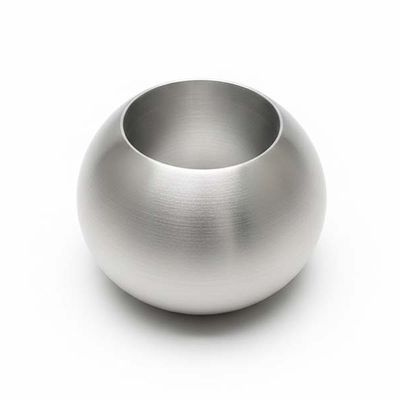 High‑precision aluminum air diffusers produced by metal spinning, designed for commercial HVAC systems in malls, stadiums, and exhibition centers. Durable, lightweight, and engineered for smooth airflow distribution.
