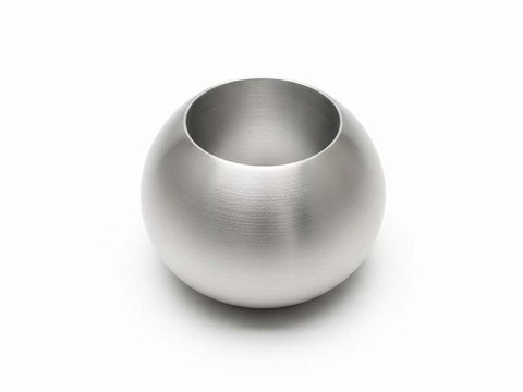 High‑precision aluminum air diffusers produced by metal spinning, designed for commercial HVAC systems in malls, stadiums, and exhibition centers. Durable, lightweight, and engineered for smooth airflow distribution.
